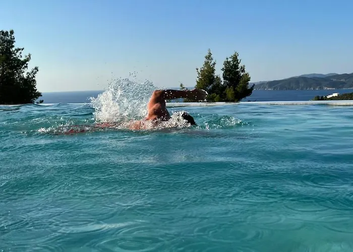 Exclusive Pappas 4* Sarti