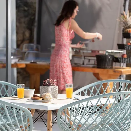 Exclusive Pappas Πανσιόν 4*