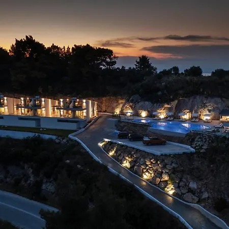 Exclusive Pappas Πανσιόν 4*